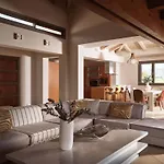 Merovigli - Sea Views & Private Pool, Ideal For Large Groups, By Zantewize 别墅 查加基恩