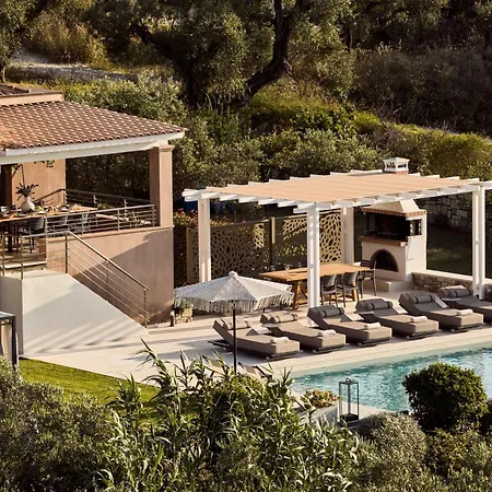 Vilă Merovigli - Sea Views & Private Pool, Ideal For Large Groups, By Zantewize Tragaki