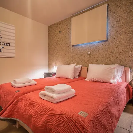 Merovigli - Sea Views & Private Pool, Ideal For Large Groups, By Zantewize *