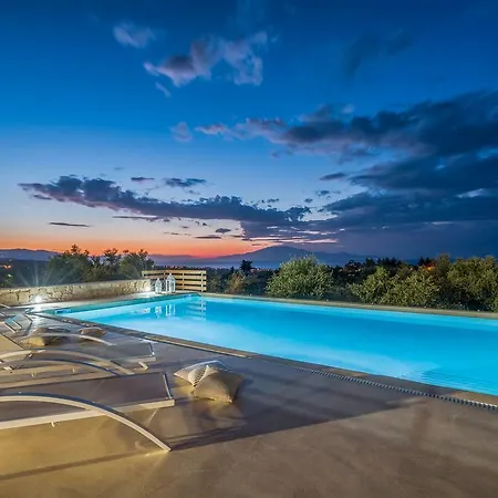 Villa Merovigli - Sea Views & Private Pool, Ideal For Large Groups, By Zantewize