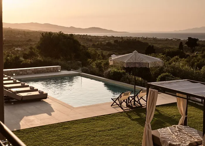Villa Merovigli - Sea Views & Private Pool, Ideal For Large Groups, By Zantewize