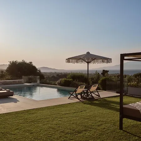 Merovigli - Sea Views & Private Pool, Ideal For Large Groups, By Zantewize Villa *