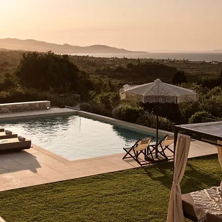 Vila Merovigli - Sea Views & Private Pool, Ideal For Large Groups, By Zantewize
