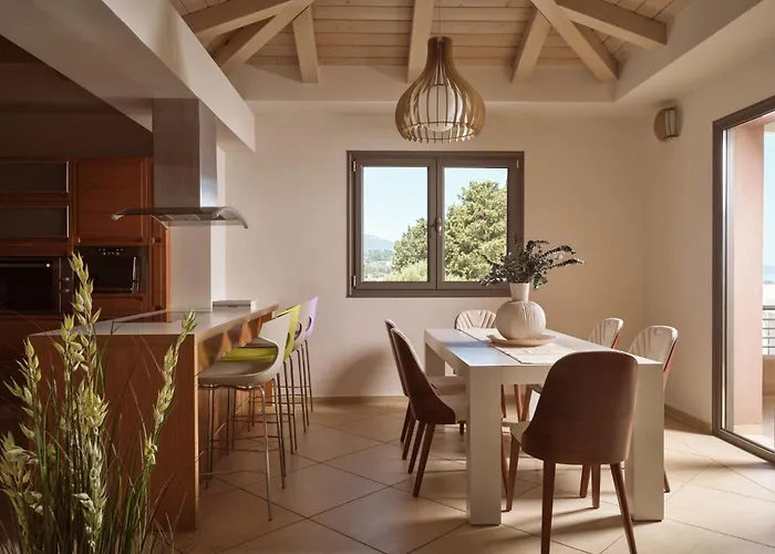 Merovigli - Sea Views & Private Pool, Ideal For Large Groups, By Zantewize Villa Tragáki